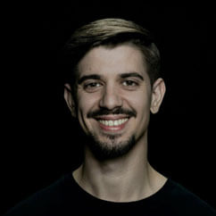 Nicola Pflug Nicola Pflug